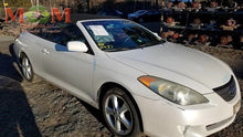 Load image into Gallery viewer, TEMPERATURE CONTROLS Toyota Solara 2004 04 2005 05 2006 06 - MM1347810