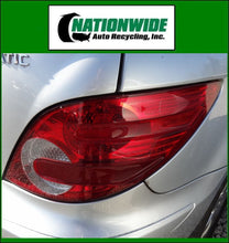 Load image into Gallery viewer, TRANSFER CASE ML320 ML350 ML550 E320 E350 GL450 06 07 08 09 - 12 - NW488813