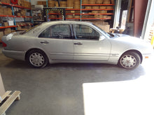 Load image into Gallery viewer, ECU ECM COMPUTER Mercedes E430 1998 98 - NW61305