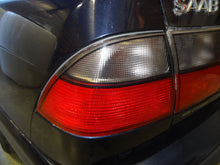 Load image into Gallery viewer, HEADLIGHT LAMP ASSEMBLY Saab 9-5 1999 99 2000 00 2001 01 Left - NW103559