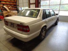 Load image into Gallery viewer, Radio Antenna VOLVO 960 1997 - NW7927