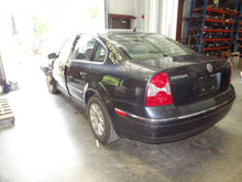 Load image into Gallery viewer, ECU ECM COMPUTER VW Passat 2003 03 4cyl - NW62877