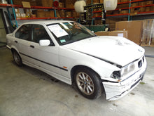 Load image into Gallery viewer, CD CHANGER 318i 318ic 318ti 323i 323ic 323is 328i 328ic 328is M3 98-99 - NW136336