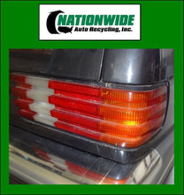 Load image into Gallery viewer, ECU ECM Computer MERCEDES 560 1988 - NW106135