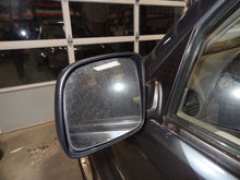 Load image into Gallery viewer, ECU ECM COMPUTER Jeep Liberty 2002 02 3.7L Auto - NW58315