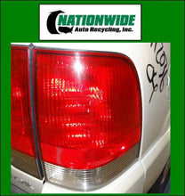 Load image into Gallery viewer, Radiator Fan Assembly Lincoln Aviator 2004 - NW63487