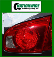 Load image into Gallery viewer, Mass Air Flow Sensor Meter MAF Azera Entourage Genesis Santa Fe 06-12 - NW5051