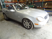 Load image into Gallery viewer, RADIATOR FAN ASSEMBLY 230 SLK C230 C250D C280 C36 C43 SLK230 97-04 - NW64388
