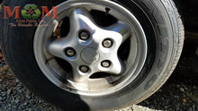 Load image into Gallery viewer, AC COMPRESSOR Land Rover Discovery 94 95 96 97 98 99 - MM1466307