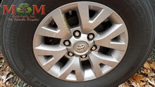 Load image into Gallery viewer, TRANSFER CASE Toyota Tacoma 2016 16 2017 17 2018 18 2019 19 - MM1491020