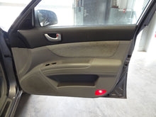 Load image into Gallery viewer, BODY CONTROL MODULE Hyundai Sonata 2006 06 2007 07 - NW32328