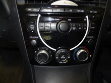 Load image into Gallery viewer, Radio Mada RX8 2005 05 2006 06 2007 07 2008 08 Am Fm CD - NW138383