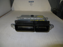 Load image into Gallery viewer, AM FM 6 CD PLAYER Volvo C70 S80 V70 XC70 07 08 09 10 - NW140601