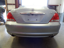 Load image into Gallery viewer, CARRIER ASSEMBLY Acura RL 2005 05 2006 06 Rear - NW45926