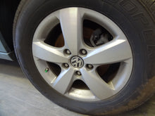 Load image into Gallery viewer, RADIO Volkswagen Routan 2009 09 2010 10 2011 11 - NW140215