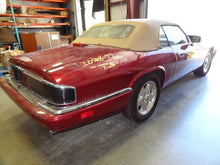 Load image into Gallery viewer, Interior Rear View Mirror Jaguar XJS 1995 - NW116947