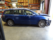 Load image into Gallery viewer, ECU ECM COMPUTER Volvo V40 S40 C30 2007 07 2008 08 2009 09 2010 10 - NW63085