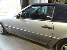 Load image into Gallery viewer, Radio Antenna MERCEDES 500 1991 - NW7859