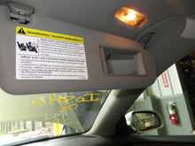 Load image into Gallery viewer, Park Lamp Light AUDI A8 2006 - NW81939