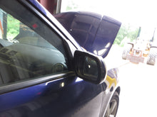 Load image into Gallery viewer, RADIATOR FAN ASSEMBLY Mazda 3 2004 04 05 06 07 08 09 - NW64239