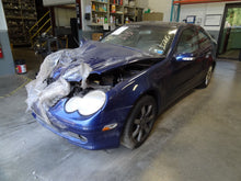 Load image into Gallery viewer, Radio Mercedes CLK320 C240 C320 C32 2001 01 2002 02 2003 03 2004 04 2005 05 - NW138406