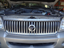 Load image into Gallery viewer, FOG LAMP LIGHT Mountaineer 02 03 04 05 Bumper Mounted Right - NW81713