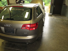 Load image into Gallery viewer, RADIATOR Audi A6 2005 05 2006 06 2007 07 08 09 10 11 3.2L - NW131908