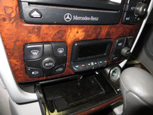 Load image into Gallery viewer, Radio S430 S500 S600 S55 CL500 2002 02 2003 03 2004 04 AM FM CD Nav - NW139050