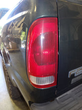 Load image into Gallery viewer, Park Lamp Light FORD F250SD PICKUP 2002 - NW81501