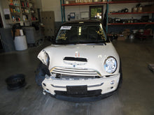 Load image into Gallery viewer, PARKLAMP Mini Cooper 2002 02 03 04 05 06 07 08 Left - NW82306
