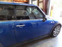 Load image into Gallery viewer, FOG LIGHT Mini Cooper 2002 02 03 04 05 06 07 08 Right - NW82310