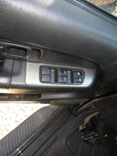 Load image into Gallery viewer, PARKLAMP Nissan Pathfinder 1999 99 2000 00 01 - 04 Left - NW82634