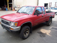 Load image into Gallery viewer, PARKLAMP 4 Runner Pickup 1989 89 90 91 Left - 32183