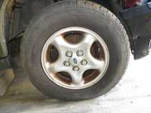 Load image into Gallery viewer, SIDE MARKER LAMP LIGHT Disco II Disco SD Discovery Rover 99-04 Fender Mounted - NW83377