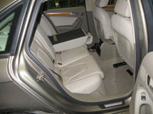 Load image into Gallery viewer, RADIO Audi A4 S4 2009 09 - NW135927