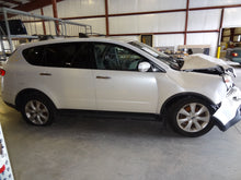 Load image into Gallery viewer, FOG LAMP LIGHT Subaru Tribeca 06 07 08 09 10 11 12 13 14 Left - NW83553