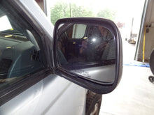 Load image into Gallery viewer, TRANSFER CASE Frontier Xterra 99 00 01 02 V6 Auto - NW176811