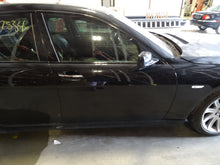 Load image into Gallery viewer, FOG LAMP LIGHT 750i 750il 750LI 760li Alpina B7 06-08 Bumper Mounted Left - NW82425