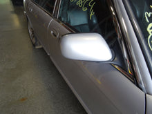 Load image into Gallery viewer, FOG LIGHT Jaguar XJ8 1998 98 1999 99 00 01 02 03 - NW82794