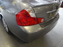 Load image into Gallery viewer, RADIO CONTROLS Infiniti M35 M45 2006 06 2007 07 LOWER - NW137102