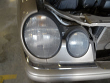 Load image into Gallery viewer, SPEEDOMETER CLUSTER Mercedes E320 E430 1999 99 - NW344635
