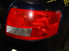 Load image into Gallery viewer, CD CHANGER Audi A4 S4 2003 03 2004 04 2005 05 06 07 08 - NW135955