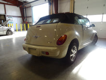 Load image into Gallery viewer, FOG LAMP LIGHT Chrysler PT Cruiser 01 02 03 04 05 Right - NW81660