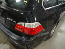 Load image into Gallery viewer, FENDER BMW 525i 545i 550i 528i 2004 04 05 06 07 08 09 10 Right - NW76290