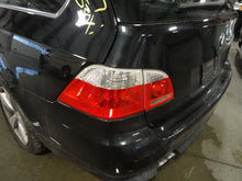 Load image into Gallery viewer, FENDER BMW 525i 545i 550i 528i 2004 04 05 06 07 08 09 10 Right - NW76290