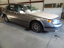 Load image into Gallery viewer, PARKLAMP Saab 9-5 2002 02 2003 03 Right - NW83460