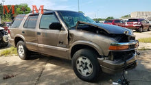 Load image into Gallery viewer, ALTERNATOR S10 S15 Sonoma Blazer 2001 01 02 03 04 05 - MM1648588