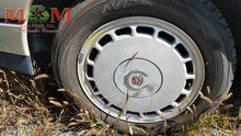 Load image into Gallery viewer, Grille Oldsmobile Allante 1990 - MM1670608