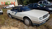 Load image into Gallery viewer, Computer Oldsmobile Allante 1990 - MM1670626