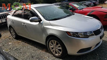 Load image into Gallery viewer, TRANSMISSION Kia Forte 2011 11 2012 12 2013 13 - MM1701429